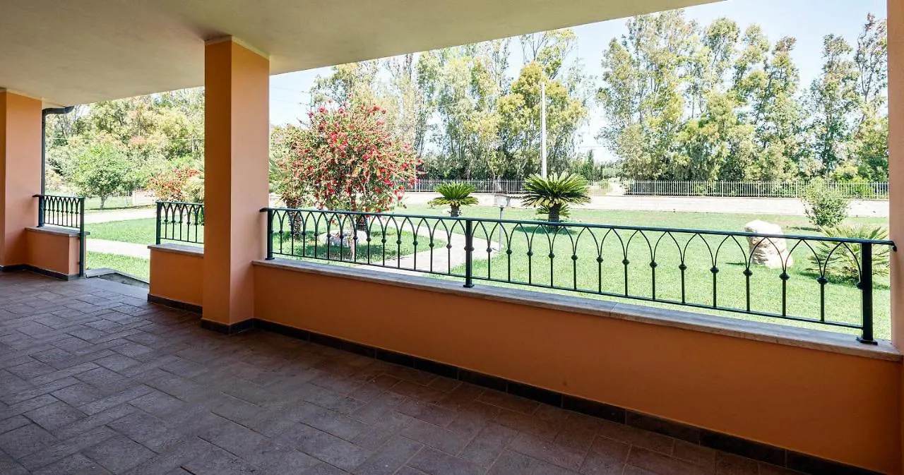 Albarosa Apartment Fertilia